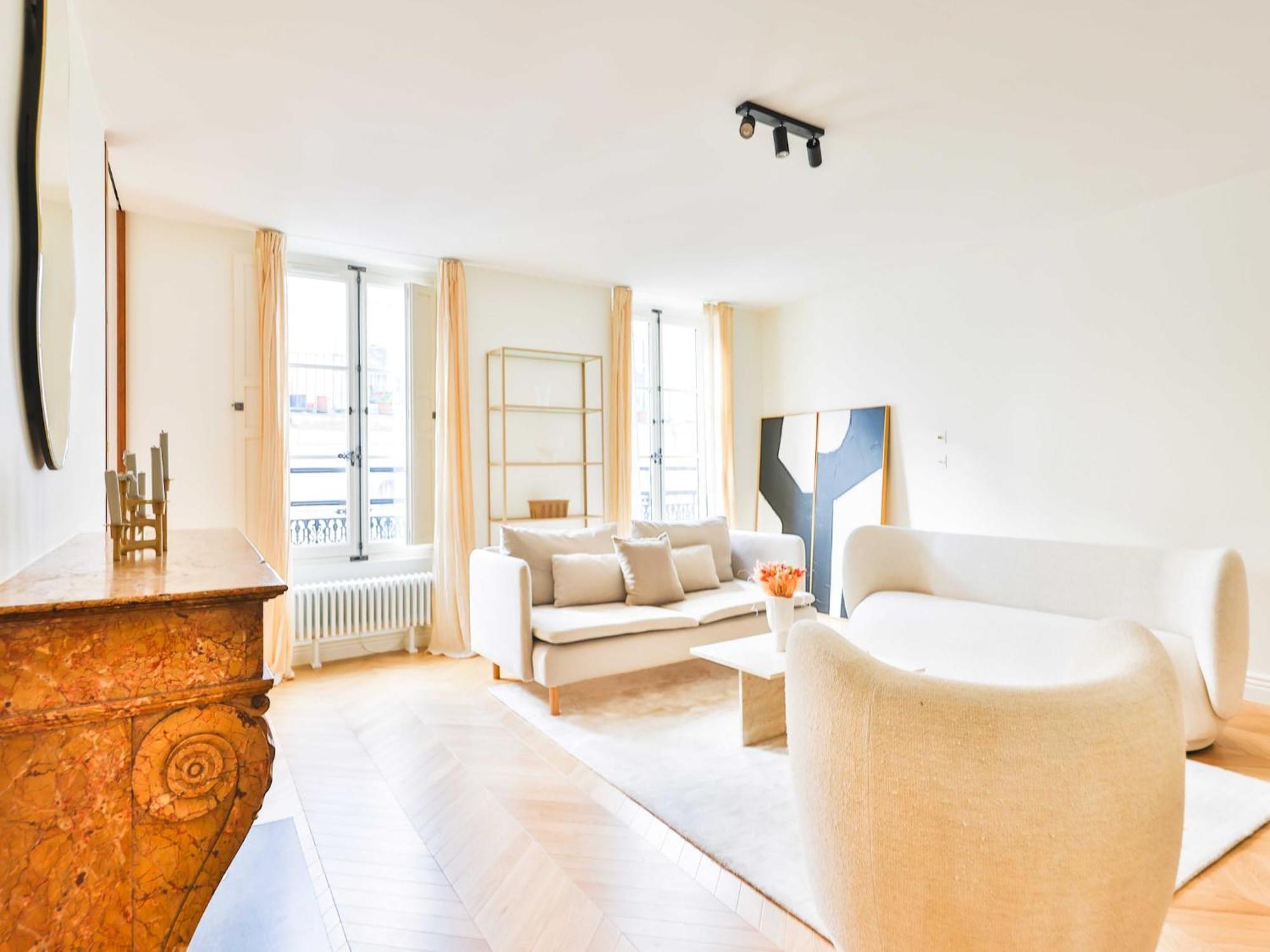 Beautiful Modern 3 Bdr 6p C Ur De Appartement